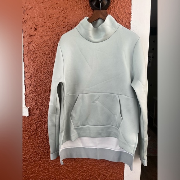 Under Armour Womens Sweatshirt Large Mint Green Unstoppable Move Mock Neck - Picture 1 of 8